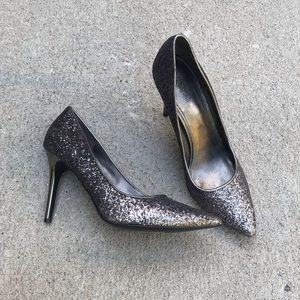 MK silver gray Gunmetal CLAIRE glitter pumps 8 8M